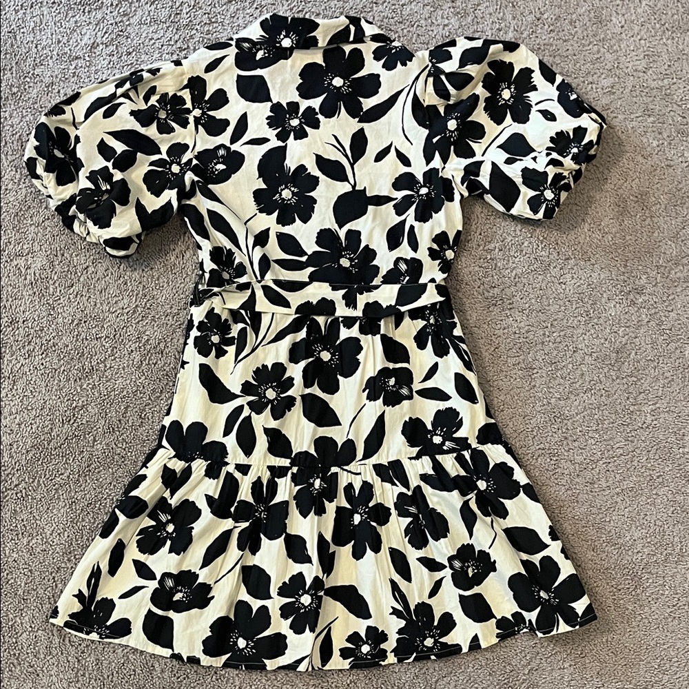 Jessica Simpson Black and Cream Floral Button-Front Tie-Waist Dress - Picture 7 of 7